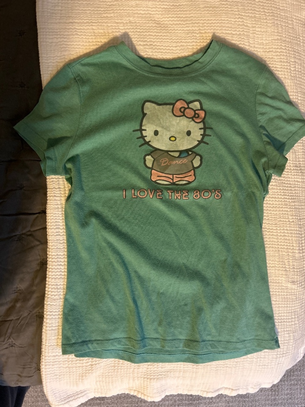 Tshirt with Hello Kitty 80s dance theme